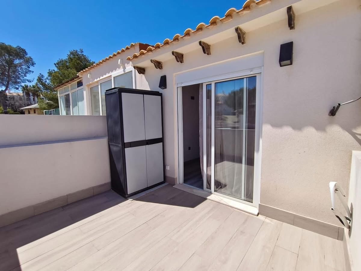 Long-Term Rental – Modern Townhouse in Las Filipinas, Orihuela Costa — foto 15 de 20