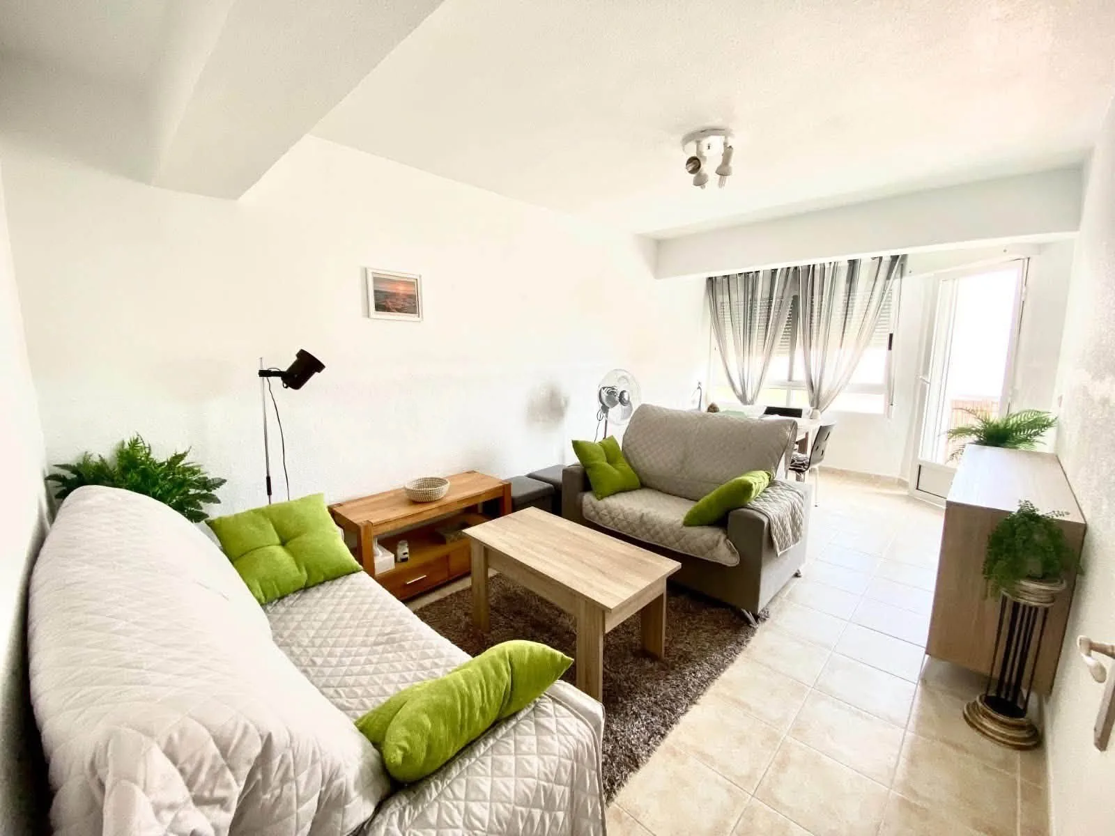 Long-Term Rental – Playa de Los Locos, Torrevieja — foto 2 de 13