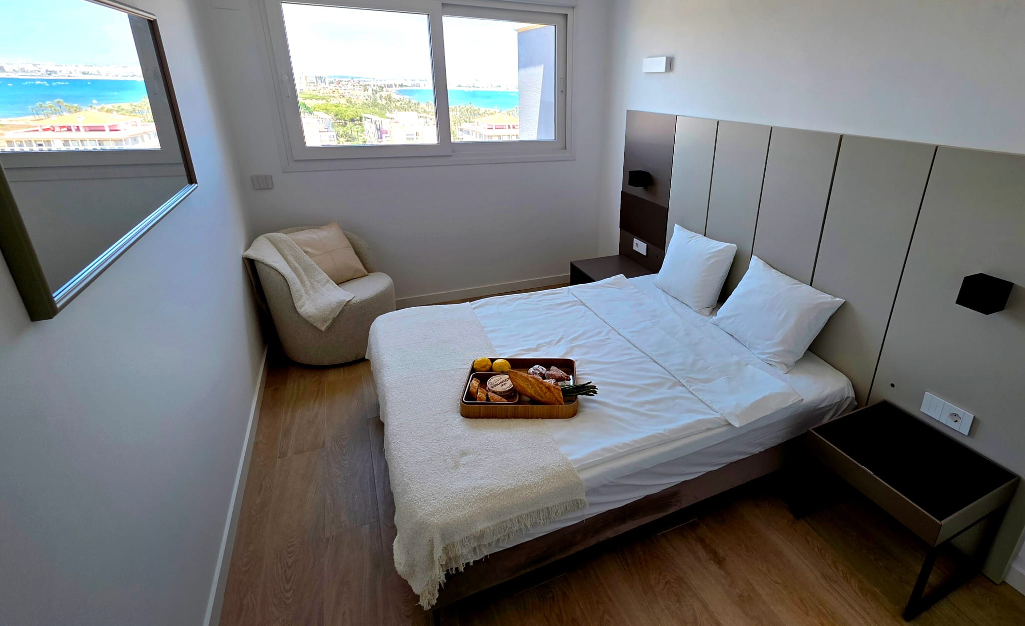 Luxury Penthouse for Long-Term Rent – Valonia Resort, Punta Prima  €1,800/month | Available now — Foto 5 von 19