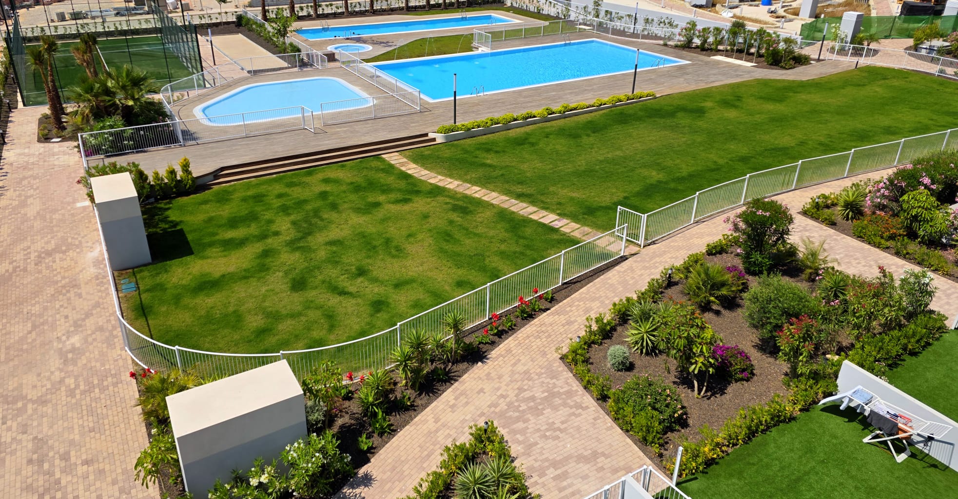 Luxury Long-Term Rental – Valonia Resort, Punta Prima Available now — Foto 19 von 20