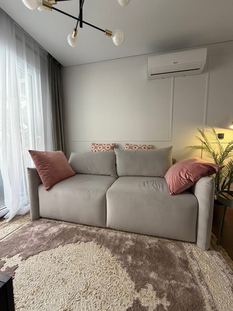 Long-Term Rental – Central Torrevieja €1,300/month | Available now — bild 2 av 20