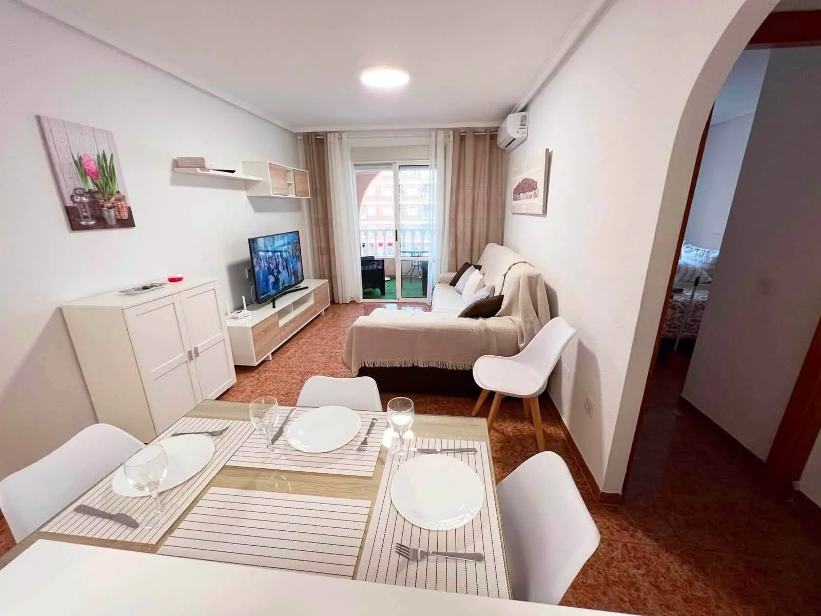 LONG-TERM RENTAL – PARQUE DE LAS NACIONES, TORREVIEJA — foto 2 de 10