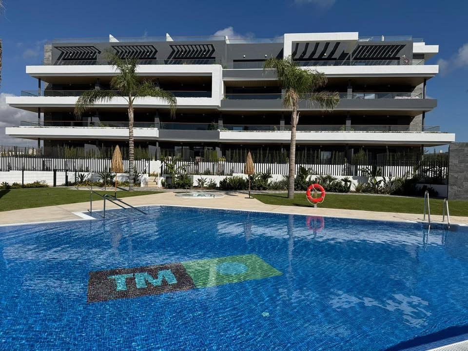 Exclusive Apartment for Short-Term Rental – Lagoon Village, Torrevieja — foto 14 de 19