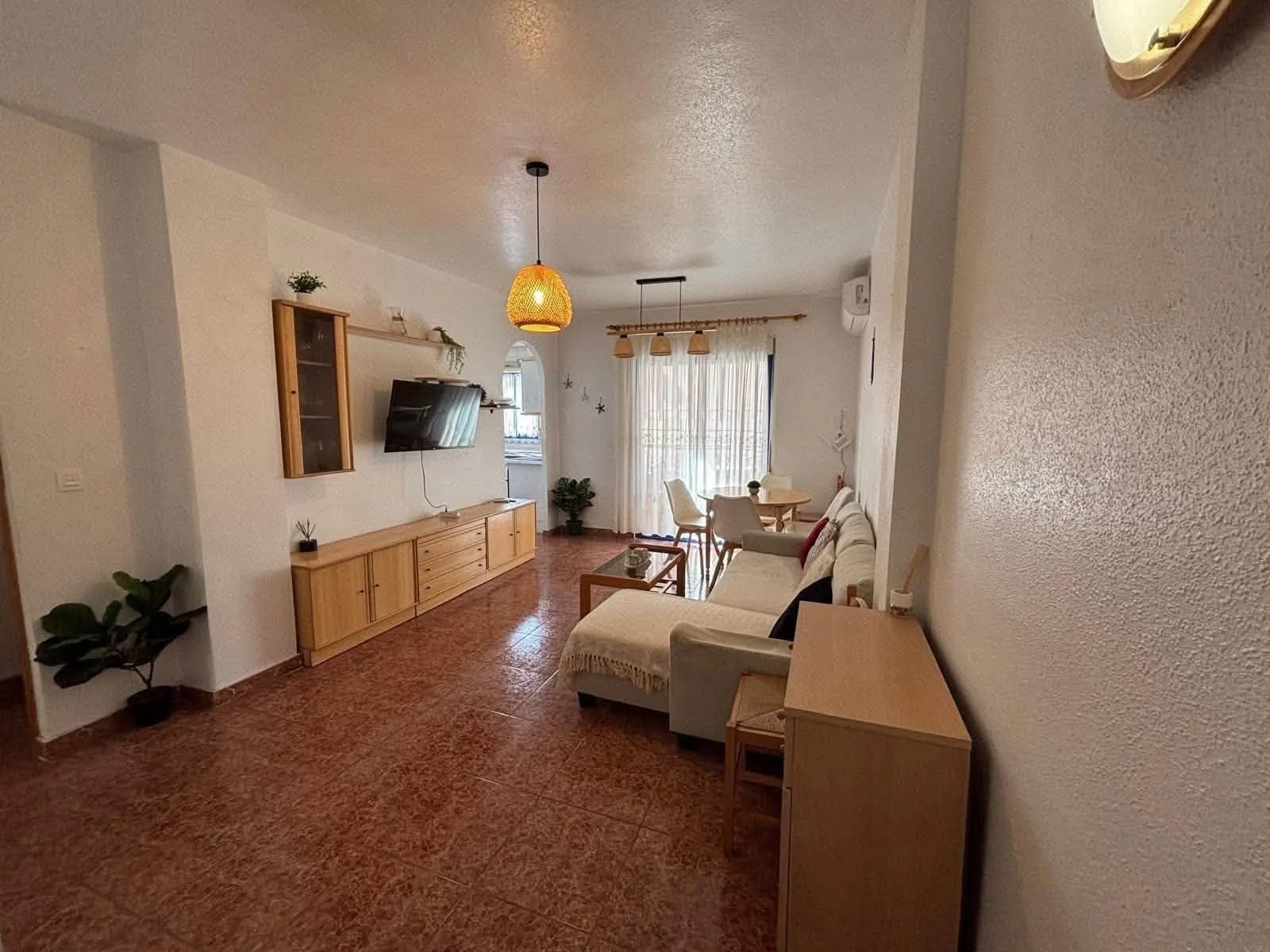 Apartment for Sale in Torrevieja with Tourist License 🌴 — foto 2 de 9